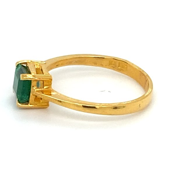 Emerald 1.44ct Solid 22K Yellow Gold Ring - Picture 7 of 8